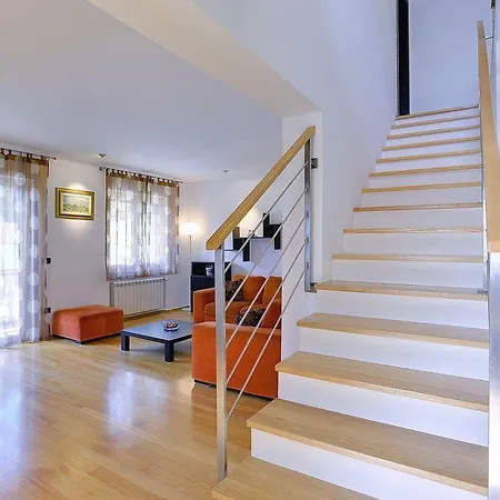 Holiday home Magnifica *