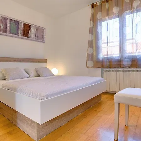 Magnifica Villa *