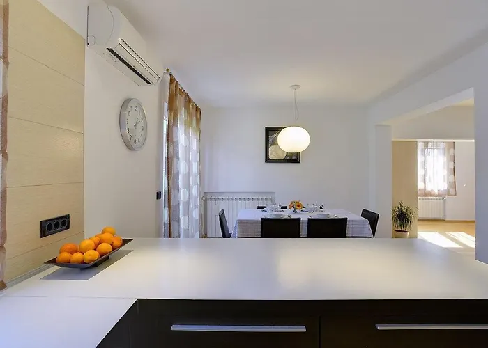 빌라 Magnifica 풀라